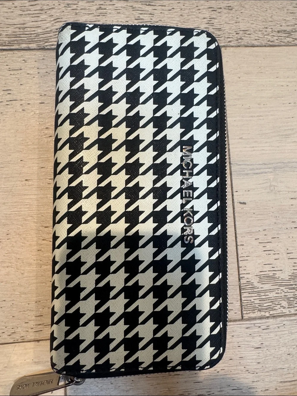 MICHAEL KORS Houndstooth Zip Around Leather Envelope Wallet
